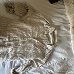 Abercrombie & Fitch Cream Casual Button Down Shirt